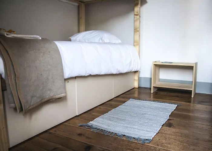 بيت شباب Art Boutique *