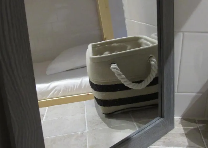 Art Boutique بيت شباب *